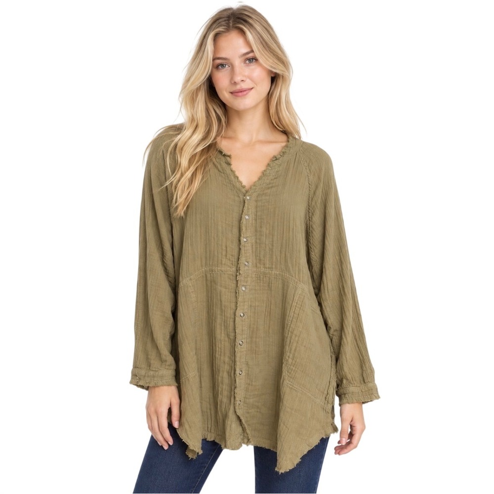 NWT Natural Life Gauze Button Down Shirt Olive Green Raw Hem TOP976 M